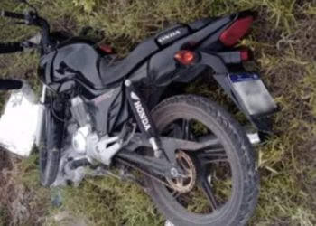 ROBARON UNA MOTO Y LA DEJARON TIRADA EN TIERRAS ARGENTINAS