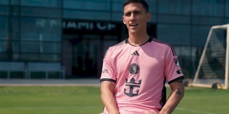 LIONEL MESSI LE DIO LA BIENVENIDA A MATIAS ROJAS EN INTER MIAMI Y LO OBLIGO A PASAR POR EL PUENTE