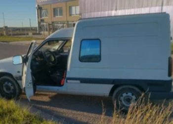 TRASLADAN A UNA MUJER AL HOSPITAL LUEGO DE UN CHOQUE EN ZELARRAYÁN Y LA RUTA 33