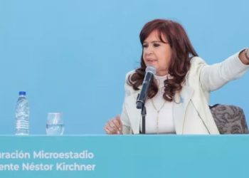 «NO, HERMANO, NO TENES SUPERAVIT FISCAL», EL DISCURSO CRITICO DE LA EXPRESIDENTA CONTRA JAVIER MILEI