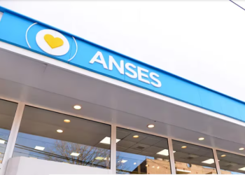 EL GOBIERNO SE PREPARA PARA ENFRENTAR LA REACCIÓN DE LOS SINDICATOS ESTATALES A LOS 15 MIL DESPIDOS