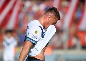 VÉLEZ ELIMINÓ A ARGENTINOS JUNIORS POR PENALES Y JUGARÁ LA FINAL DE LA COPA DE LA LIGA