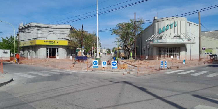 ASCOLANI: «DEBERÍAN EVALUARSE TODOS LOS ACTORES, NO SOLO LA PARTE TÉCNICA»