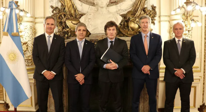 MILEI VOLVIÓ A HABLAR DE LA SALIDA DEL CEPO