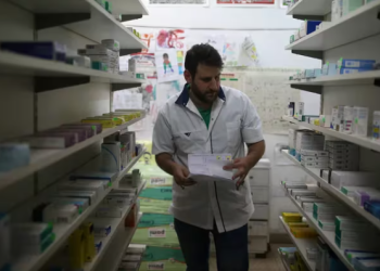 PREPAGAS: CÓMO DEVOLVERÁN LAS EMPRESAS LO QUE COBRARON DE MÁS TRAS EL ACUERDO CON EL GOBIERNO