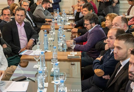 REYES: «NO CREO QUE LA LEY BASES TENGA QUE VER CON ESTA IDEA DE IR A RÍO NEGRO, LOS BONAERENSES TENEMOS QUE DEFENDER EL PROYECTO PARA BAHÍA”