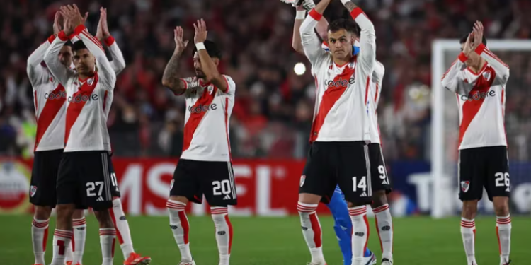 CON DOS GOLAZOS DE BORJA, RIVER PLATE VENCIÓ A LIBERTAD Y SE CLASIFICÓ A LOS OCTAVOS DE LA LIBERTADORES Y AL MUNDIAL DE CLUBES