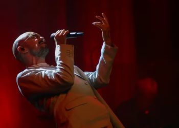 ABEL PINTOS REVELÓ QUE DEJARA DE CANTAR EN ARGENTINA: «NECESITO TIEMPO»