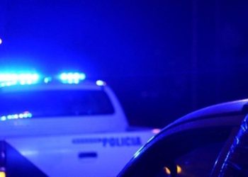 LE DIERON UN GOLPE EN LA CABEZA CON UNA LLAVE CRUZ Y ESTÁ GRAVE