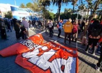 SIN LA CGT, LOS GREMIOS BAHIENSES SE MOVILIZARON EN BAHÍA EN EL MARCO DEL PARO NACIONAL