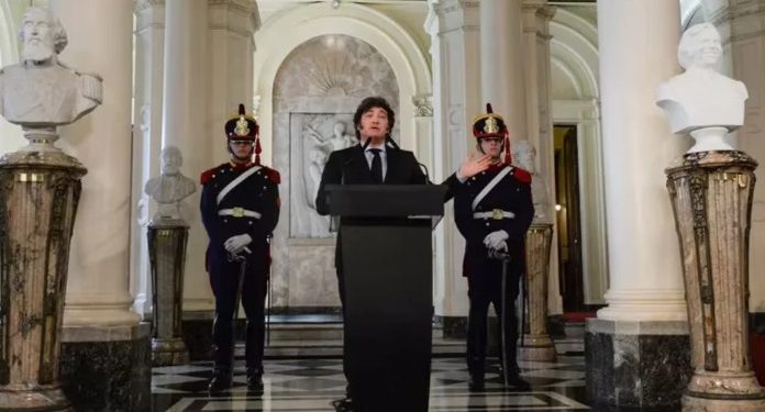 MILEI, SOBRE LA POSTERGACIÓN DEL PACTO DE MAYO: «SI NO ES EN MAYO, SERÁ EN JUNIO O EN JULIO»