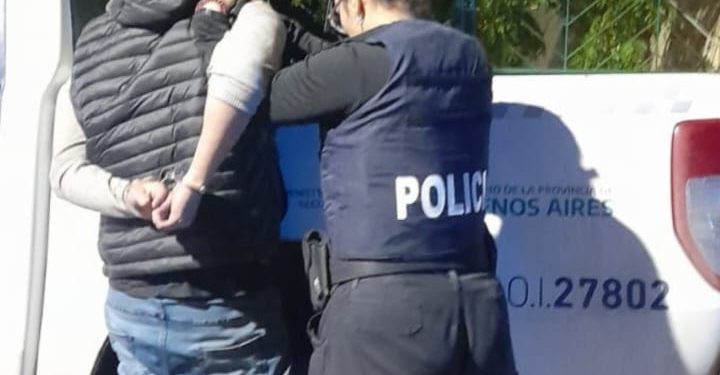 DAÑÓ UN MÓVIL POLICIAL Y SE NEGÓ A REALIZAR EL TEST DE ALCOHOLEMIA