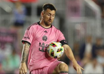 MESSI Y EL MINUTO EN QUE PASÓ DE LA ANGUSTIA A LA EUFORIA: SÚPER ATAJADA DE CALLENDER Y BOMBAZO DE CAMPANA PARA EL TRIUNFO DEL INTER MIAMI