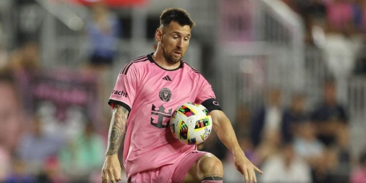 MESSI Y EL MINUTO EN QUE PASÓ DE LA ANGUSTIA A LA EUFORIA: SÚPER ATAJADA DE CALLENDER Y BOMBAZO DE CAMPANA PARA EL TRIUNFO DEL INTER MIAMI