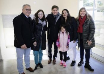 KICILLOF ENTREGÓ 28 VIVIENDAS Y ANUNCIÓ LA CONSTRUCCIÓN DE OTRAS 38 CASAS EN TORNQUIST