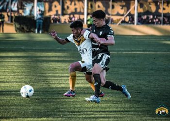 OLIMPO RECIBE A CIPOLLETTI PARA CONSOLIDARSE EN EL PRIMER LUGAR