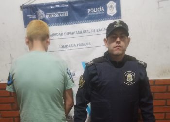 DOS DETENIDOS POR ROBAR EN UNA CASA