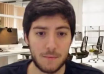 EL GOBIERNO OFICIALIZÓ LA DESIGNACIÓN DEL TUITERO «JUAN DOE» COMO DIRECTOR DE COMUNICACIÓN DIGITAL