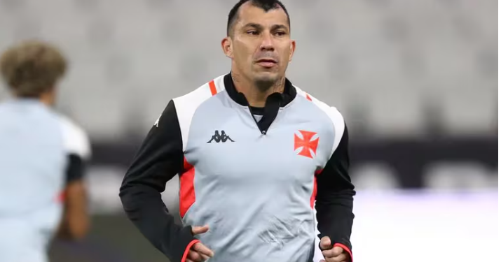 BOCA JUNIORS OFICIALIZÓ LA LLEGADA DE GARY MEDEL