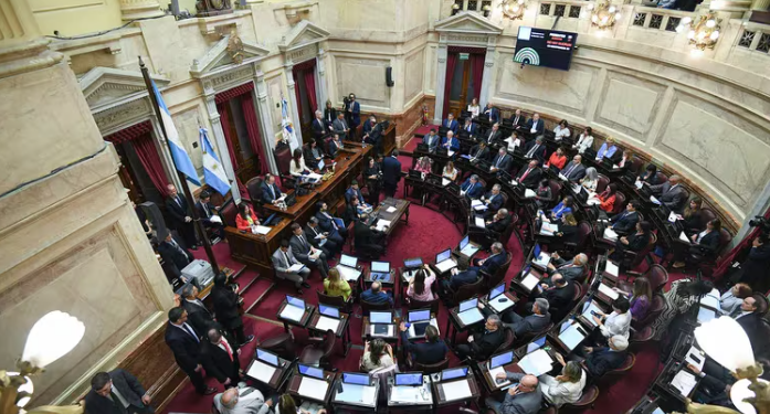 EL SENADO SESIONARÁ HOY PARA DEBATIR LA LEY BASES Y EL PAQUETE FISCAL