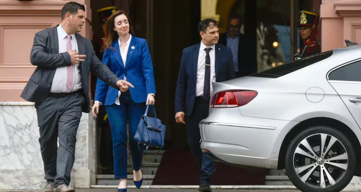 LEY BASES Y PAQUETE FISCAL: REUNIÓN CLAVE DE LABOR PARLAMENTARIA PARA EVITAR UNA SESIÓN CAÓTICA EN EL SENADO