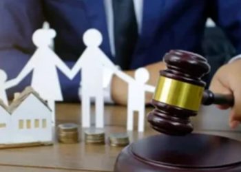 DEJÓ DE PAGAR LA CUOTA ALIMENTARIA Y LA JUSTICIA LE PROHIBIÓ QUE JUEGUE AL FÚTBOL CON SUS AMIGOS