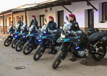 LE ENTREGARON MOTOS A LA POLICÍA BAHIENSE, POR MAS DE 350 MILLONES DE PESOS