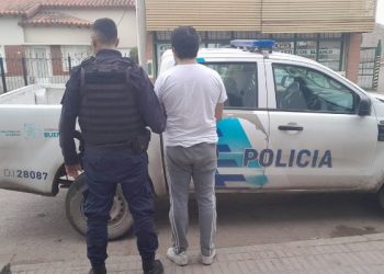 QUISO DEFENDER A SU HIJA Y EL YERNO LE DIO UNA GOLPIZA
