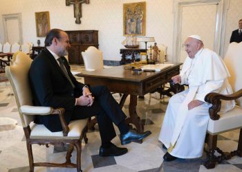 EL INTENDENTE SUSBIELLES SE REUNIÓ CON EL PAPA FRANCISCO: » ES UNA GUÍA DE GESTIÓN QUE SEGUIRÉ PARA SIEMPRE»