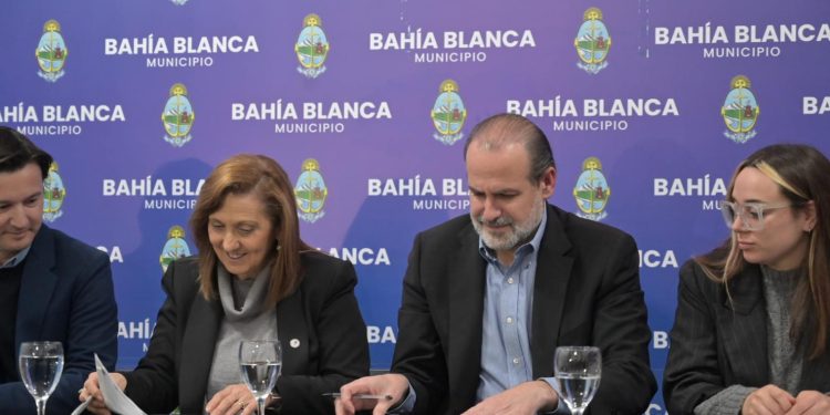 SAVORETTI: «CON ESTE CONVENIO SE BUSCA DARLE FORMACIÓN A AQUELLAS PERSONAS QUE TRABAJAN EN LAS ASOCIACIONES CIVILES DE LA CIUDAD»