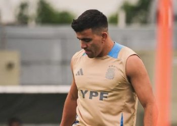 DOLOR DE CABEZA PARA LA SELECCIÓN ARGENTINA: ACUÑA, DESCARTADO POR UNA MOLESTIA MUSCULAR