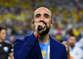 ABEL PINTOS CANTÓ EL HIMNO NACIONAL ARGENTINO EN LA FINAL DE LA COPA AMÉRICA 2024