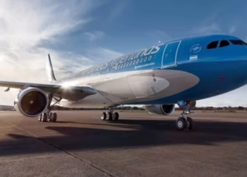 AEROLÍNEAS ARGENTINAS VUELVE A ABRIR RETIROS VOLUNTARIOS
