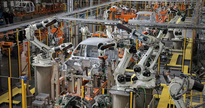 LA PRODUCCIÓN DE AUTOS SE DERRUMBÓ MÁS DE UN 40% EN JUNIO