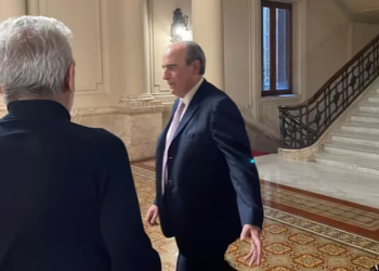 CON FRANCOS A LA CABEZA, EL GOBIERNO ACTIVA EL CONSEJO DE MAYO Y BUSCA AGRUPAR A LOS EMPRESARIOS