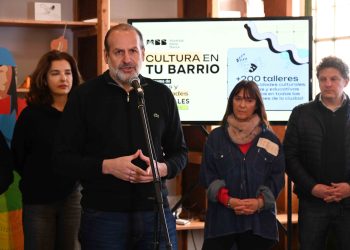 PRESENTARON EL PROGRAMA «CULTURA EN TU BARRIO» CON MÁS DE 200 TALLERES PARA TODAS LAS EDADES
