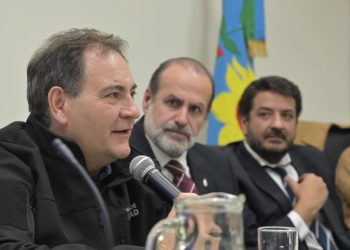 EL INTENDENTE CONVALIDÓ EL PLAN INTEGRAL DE SEGURIDAD JUNTO A JAVIER ALONSO Y JUAN MARTÍN MENA