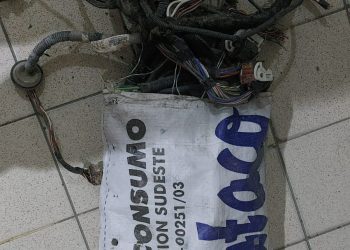 ROBARON CABLES DE AUTOS DE UN DEPÓSITO Y UNO DE ELLOS QUEDÓ APREHENDIDO