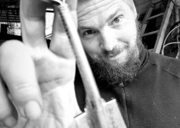 GUILLERMO GALETTI CONVIERTE LA CHATARRA EN ARTE