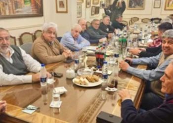 EL GOBIERNO CONVOCÓ AL TRIUNVIRATO DE LA CGT PARA INTEGRAR EL CONSEJO DE MAYO