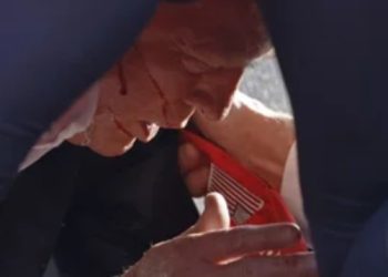 TRUMP, TRAS EL ATAQUE: «SUPE DE INMEDIATO QUE ALGO ANDABA MAL»