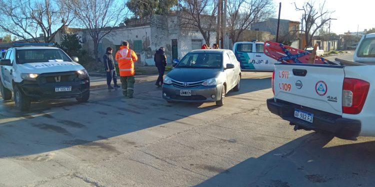 CHOQUES ENTRE AUTOS Y MOTOS LOS REPORTES DEL DOMINGO EN LA CIUDAD