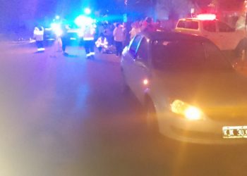 UN AUTO IMPACTÓ CON UNA BICICLETA