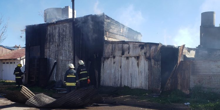 OTROS DOS INCENDIOS SE PRODUJERON EN BARRIOS BAHIENSES