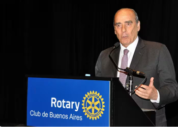 FRANCOS RESPONDIÓ CON NÚMEROS A LAS CRÍTICAS DE MACRI POR FALTA DE GESTIÓN