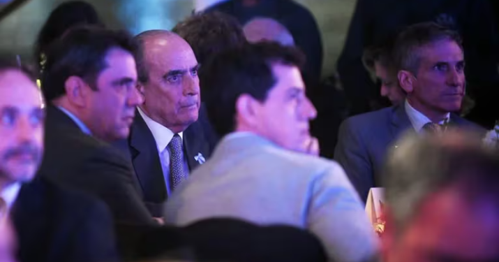 EL GOBIERNO ENFRENTA 48 HORAS CLAVE EN EL CONGRESO CON UN REVÉS PARA SU REFORMA POLÍTICA