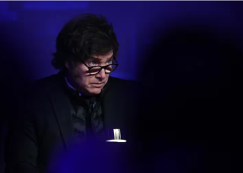 EL GOBIERNO CONTINÚA CON LA REGLAMENTACIÓN DE LA LEY BASES