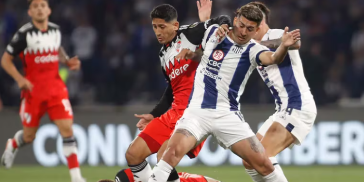 RIVER PLATE VENCIÓ 1-0 A TALLERES Y SACÓ VENTAJA PARA LA REVANCHA EN NÚÑEZ POR LOS OCTAVOS DE LA COPA LIBERTADORES