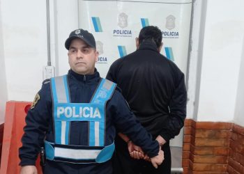 UN HOMBRE APREHENDIDO CUANDO ACOSÓ A UNA MUJER EN LA CALLE
