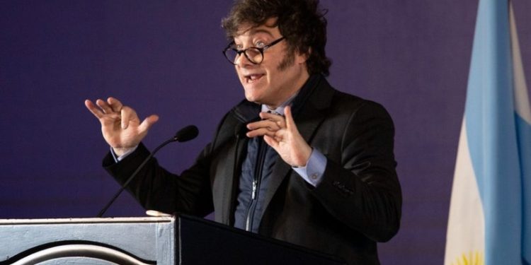 MILEI ACUSÓ A FERNÁNDEZ POR «DELITOS ABERRANTES» Y REITERÓ SU ORGULLO POR EL CIERRE DEL MINISTERIO DE MUJERES